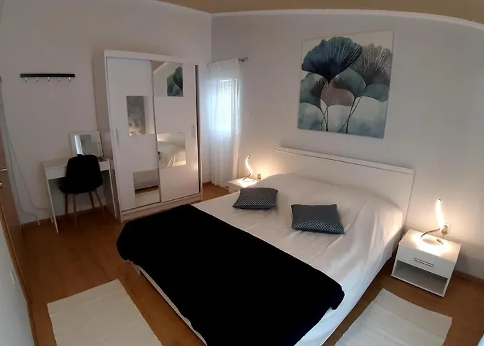 By The Sea Mandre - Pag - 4093 Apartamento