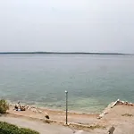 Apartament By The Sea Mandre - Pag - 4093 Kolan