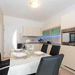 By The Sea Mandre - Pag - 4093 Apartament *