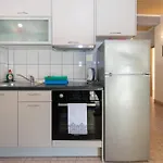 Apartamento By The Sea Mandre - Pag - 4093 Kolan